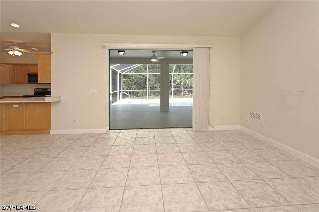4 Bed Pool Home for Sale in Falcon Ridge, photo 6
