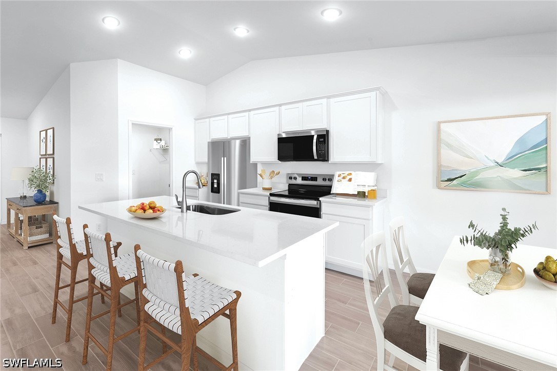 3 Bed SingleFamilyResidence for Sale in Cape Coral, photo 6