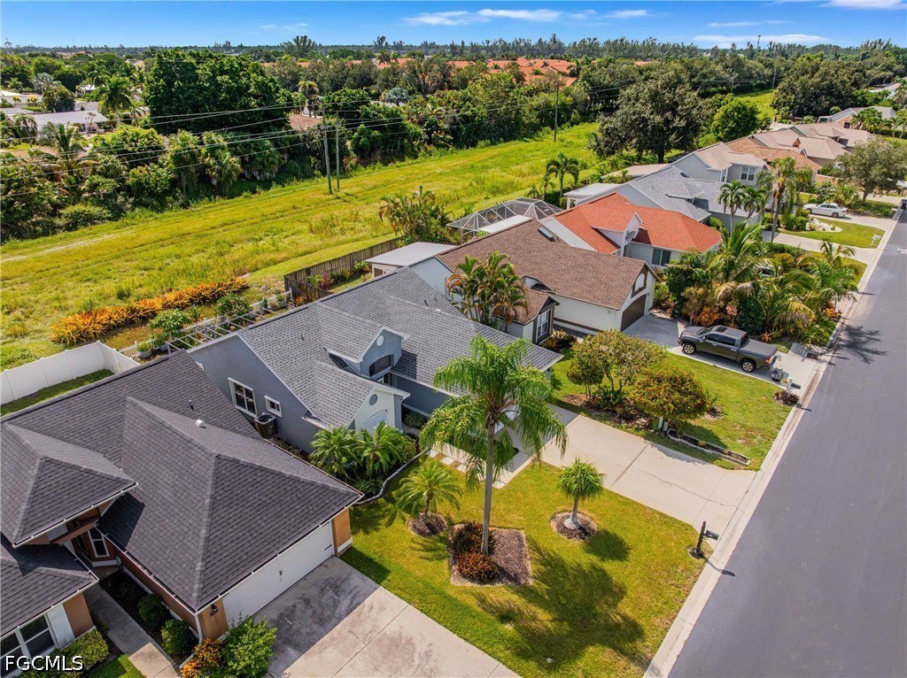 3 Bed SingleFamilyResidence for Sale in The Meadow, photo 6