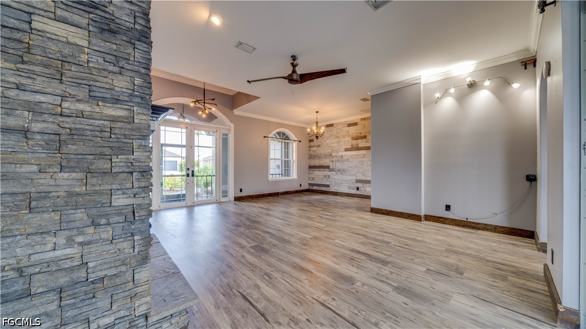 3 Bed Pool Home for Sale in Cape Coral, photo 6