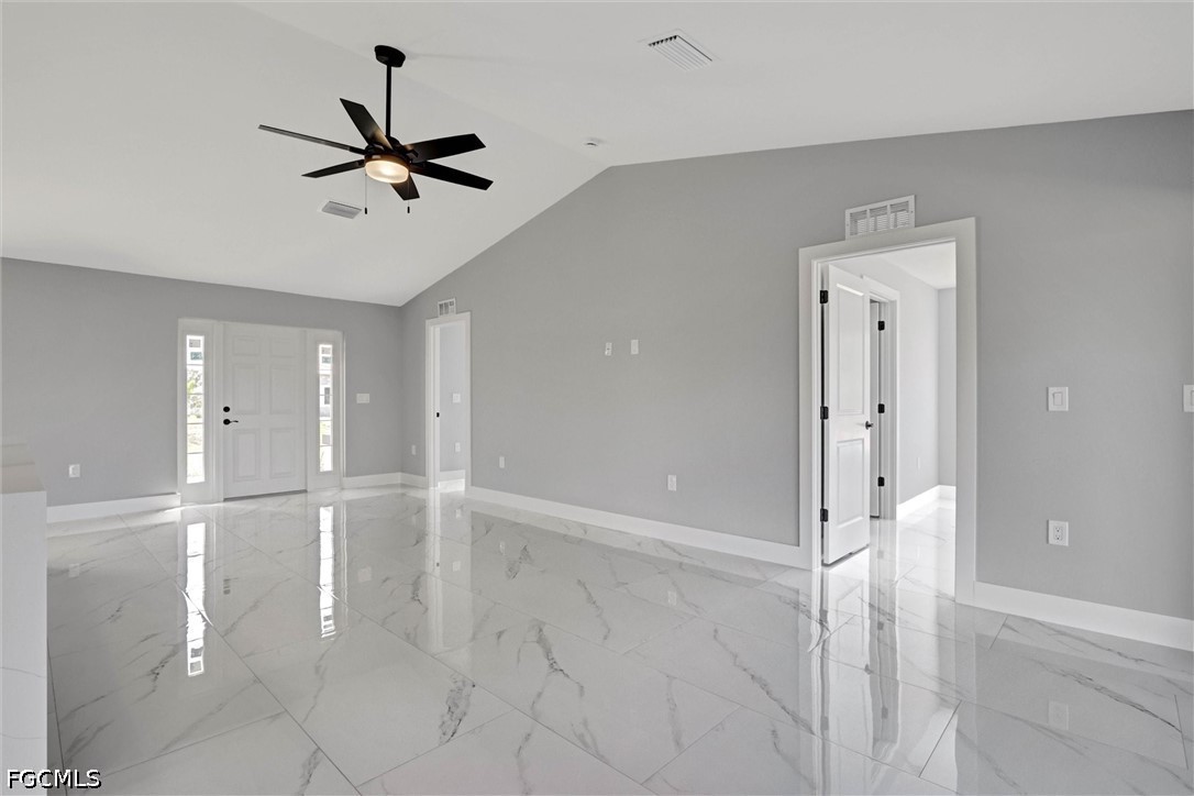 4 Bed Waterfront Home for Sale in Gator Circle, photo 6