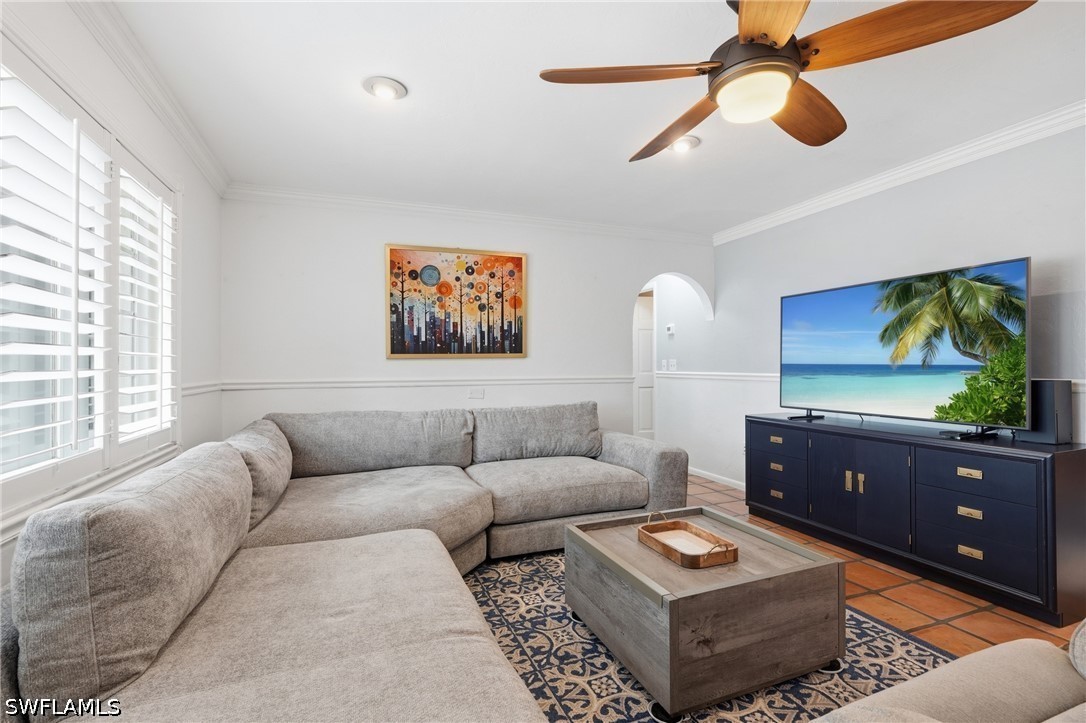 3 Bed SingleFamilyResidence for Sale in Naples, photo 6