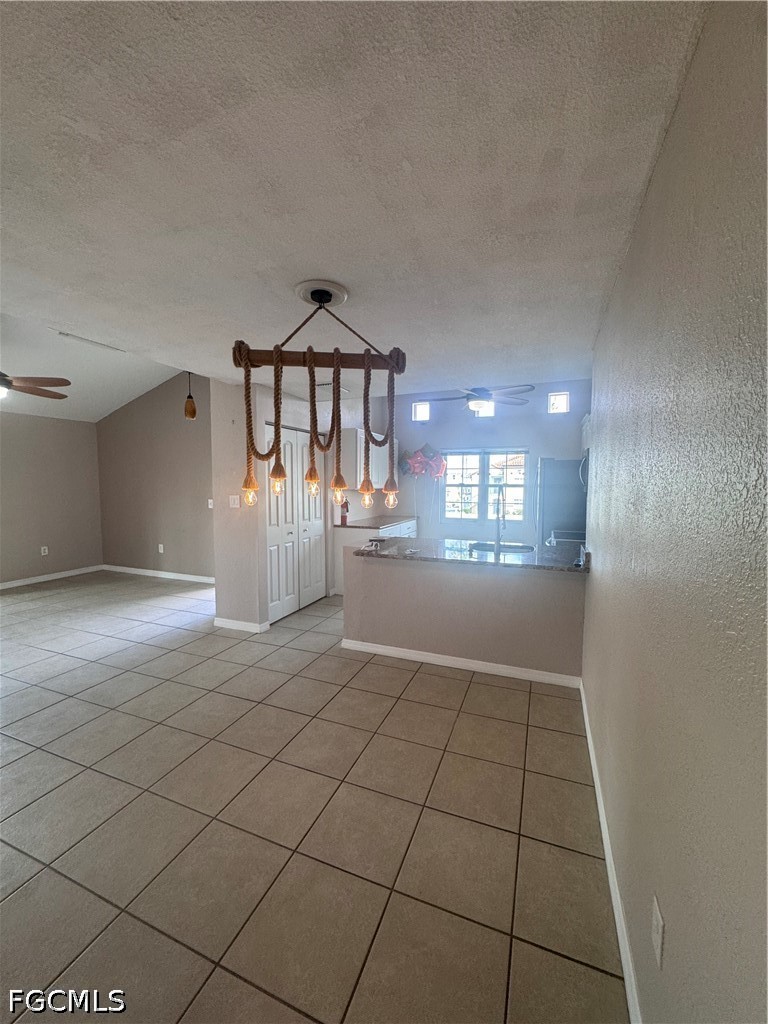 3 Bed Condominium for Sale in Fort Myers, photo 6
