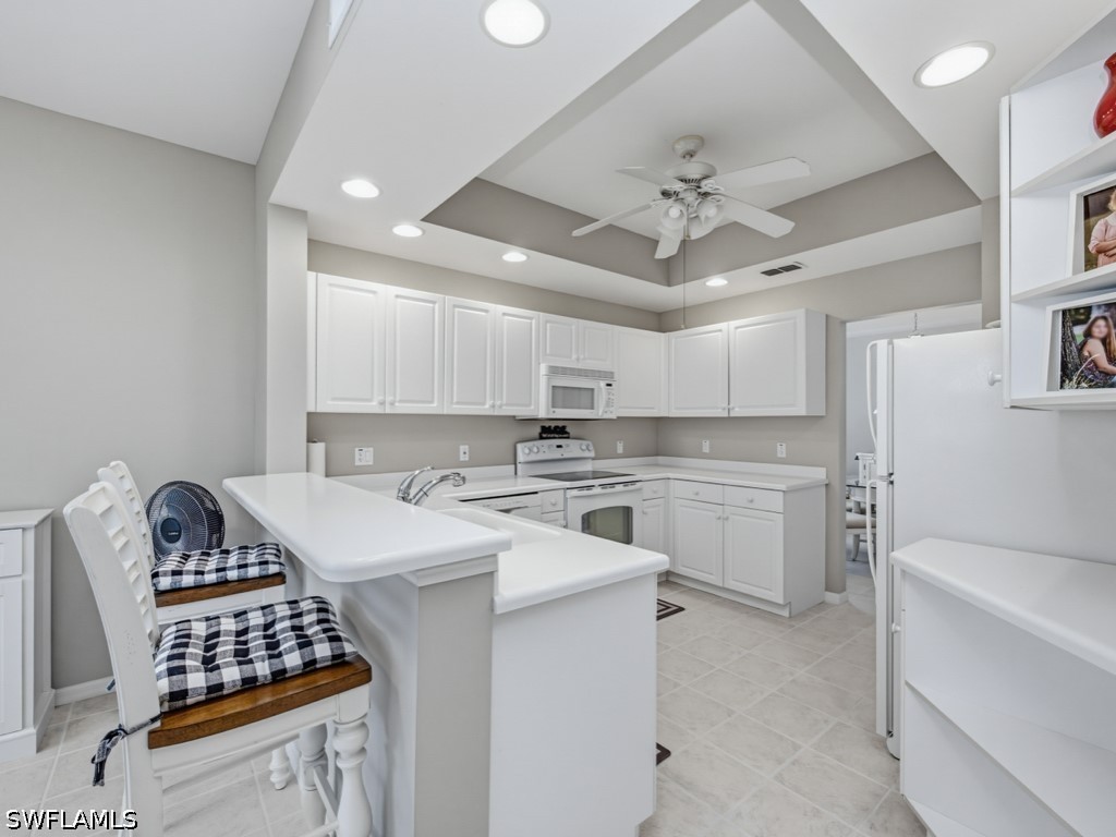 2 Bed Condominium for Sale in Naples, photo 6