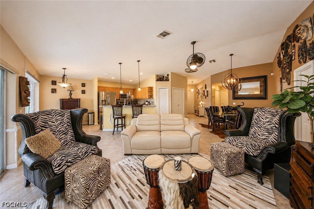 6 Bed Duplex for Sale in Lochmoor, photo 6