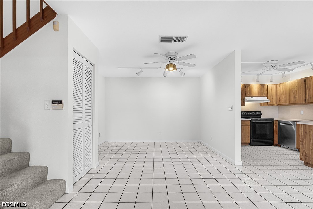 3 Bed Townhouse for Sale in Fort Myers, photo 6