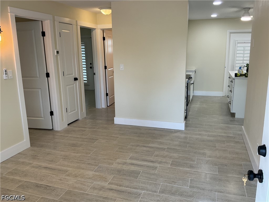2 Bed SingleFamilyResidence for Sale in Estero, photo 6