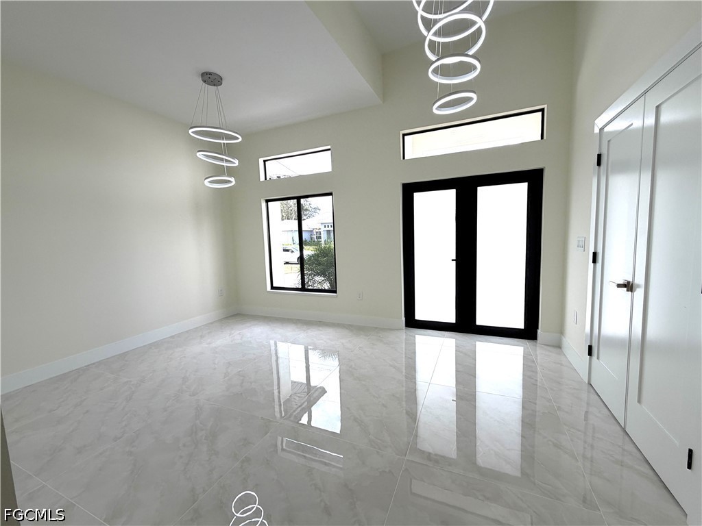3 Bed SingleFamilyResidence for Sale in Lehigh Acres, photo 6
