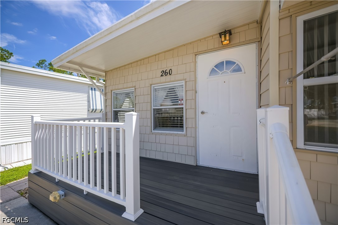 1 Bed ManufacturedHome for Sale in North Fort Myers, photo 6