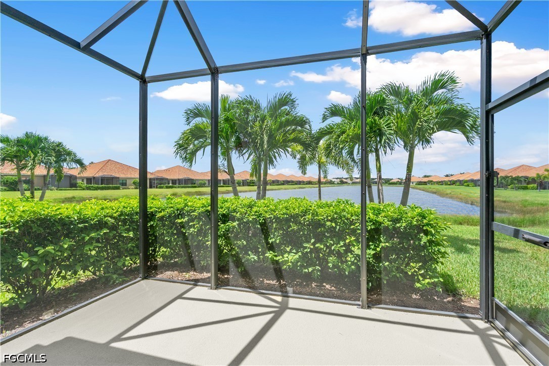 2 Bed Waterfront Home for Sale in Watermark, photo 6