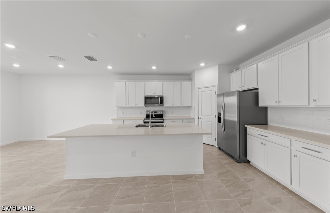 4 Bed SingleFamilyResidence for Sale in Alva, photo 6
