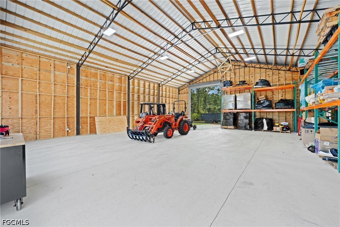 Residential for Sale in Acreage, photo 6