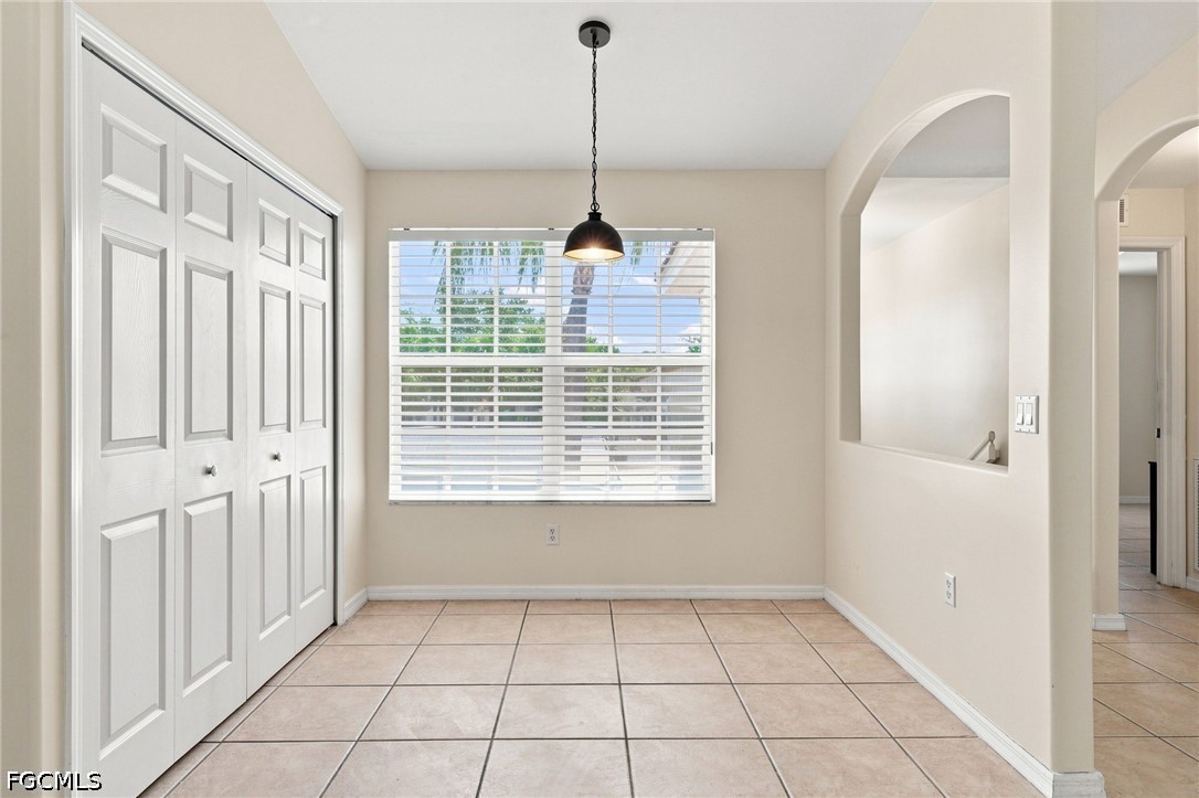 2 Bed Waterfront Home for Sale in Fort Myers, photo 6
