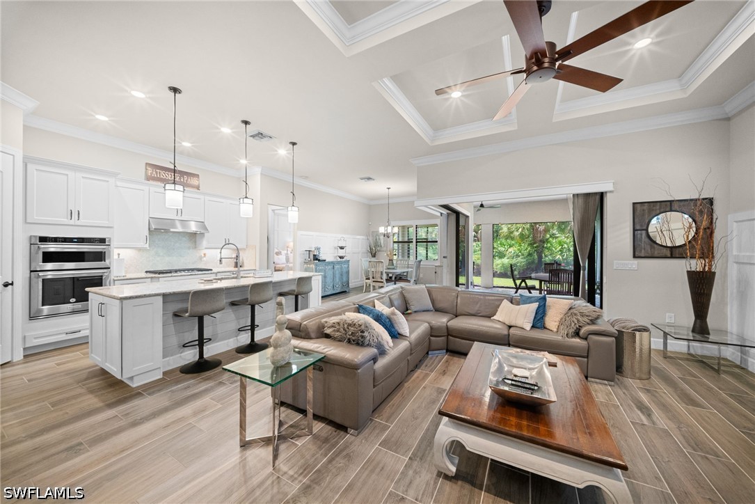 2 Bed Pool Home for Sale in Naples, photo 6