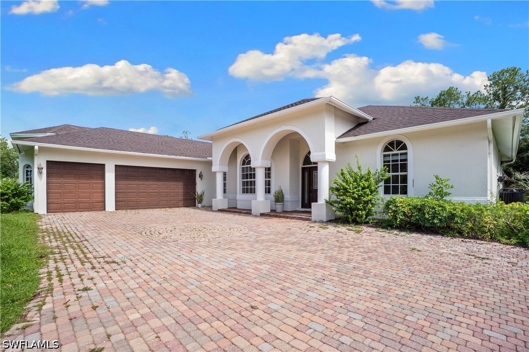 3 Bed Pool Home for Sale in Livingston Woods, photo 6