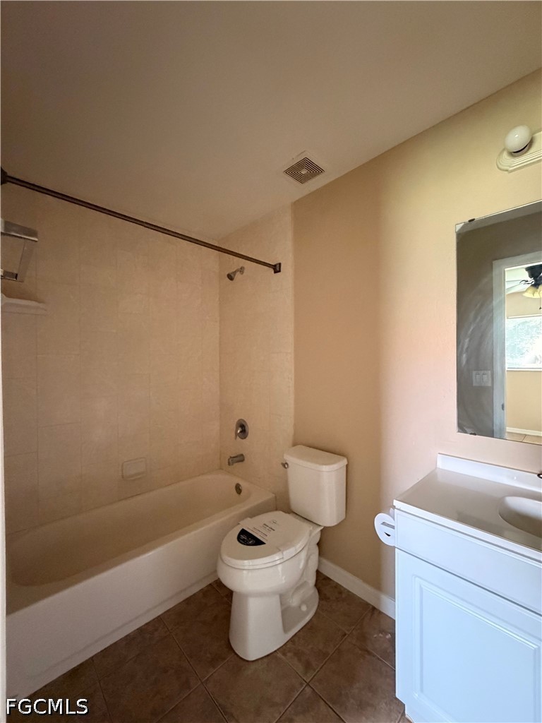 2 Bed Duplex for Sale in Lehigh Estates, photo 6