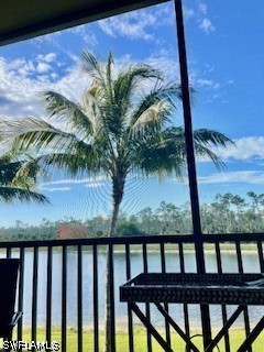 2 Bed Waterfront Home for Sale in Alberi Acqua, photo 6