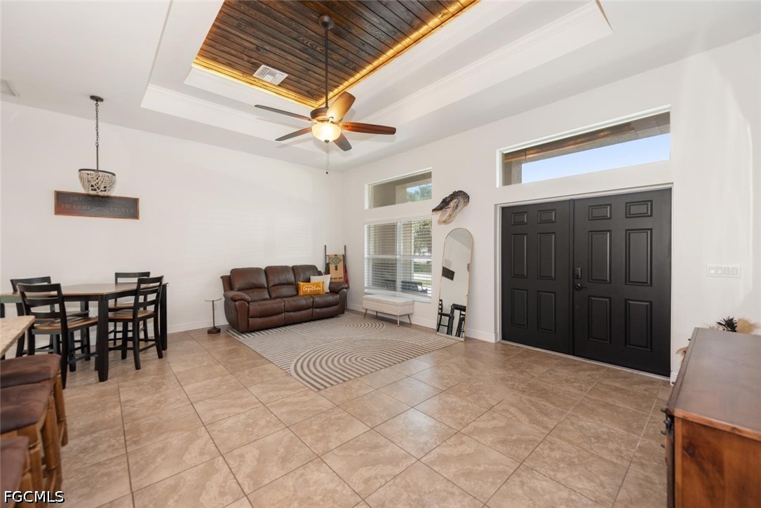 3 Bed SingleFamilyResidence for Sale in Alva, photo 6