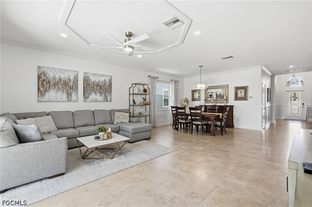 4 Bed Pool Home for Sale in Naples, photo 6