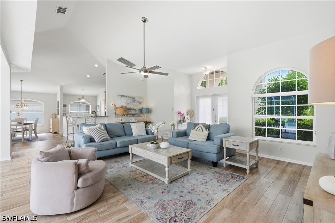4 Bed Pool Home for Sale in Briarwood, photo 6
