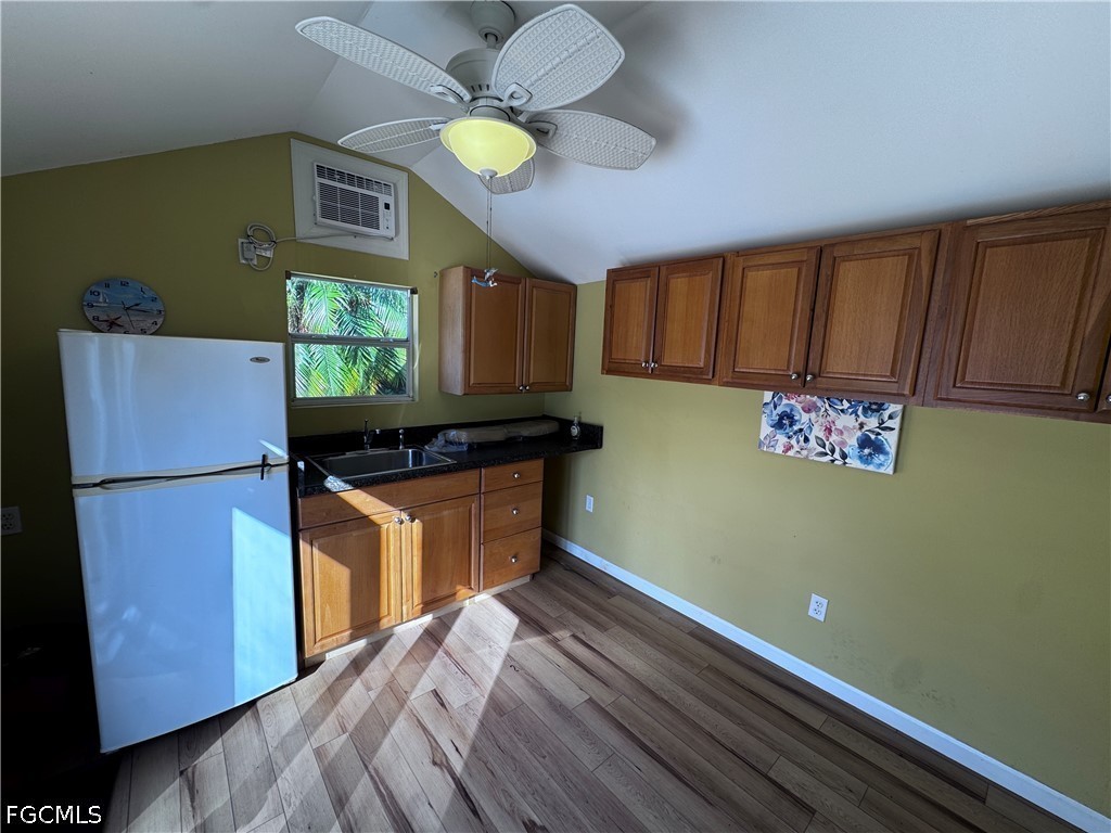 Waterfront Home for Sale in Labelle, photo 6