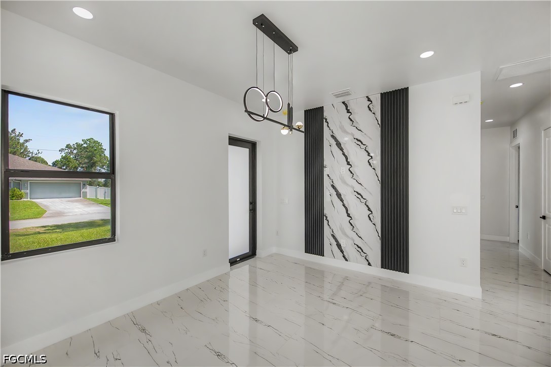 3 Bed SingleFamilyResidence for Sale in Lehigh Acres, photo 6