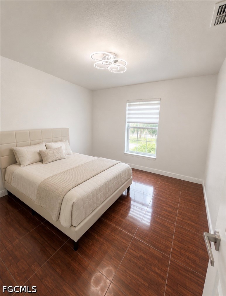 3 Bed SingleFamilyResidence for Sale in Lehigh Acres, photo 6