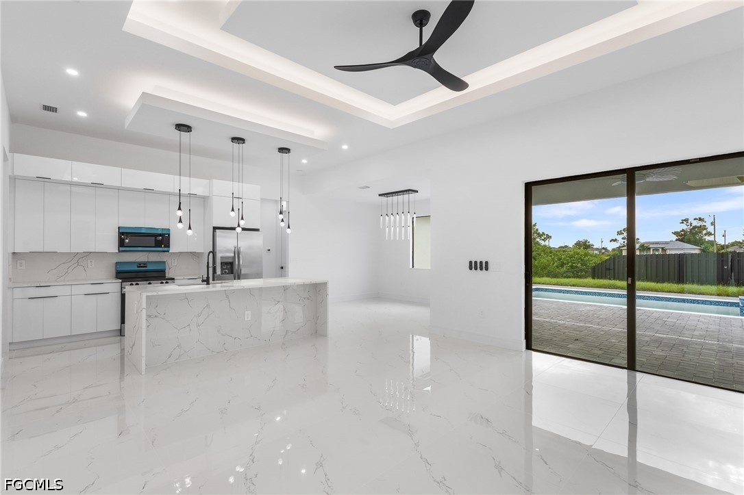 4 Bed Pool Home for Sale in Cape Coral, photo 6