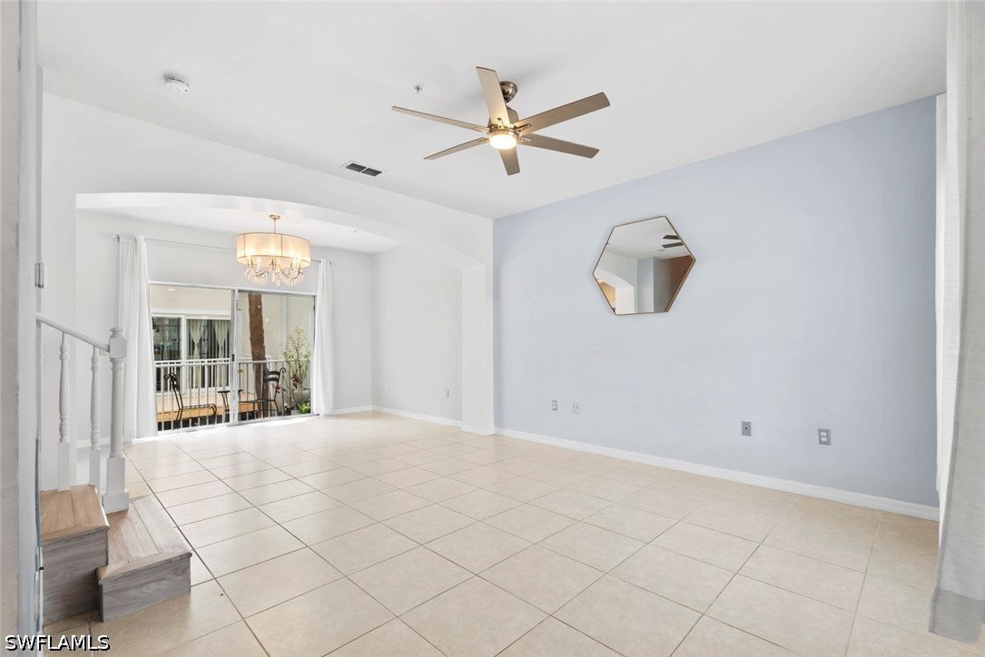 3 Bed Townhouse for Sale in Cypress Glen Village, photo 6