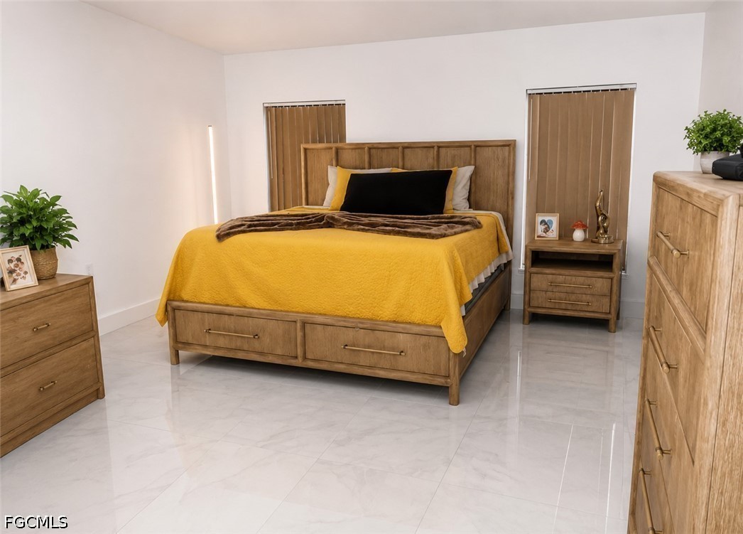4 Bed SingleFamilyResidence for Sale in Lehigh Acres, photo 6