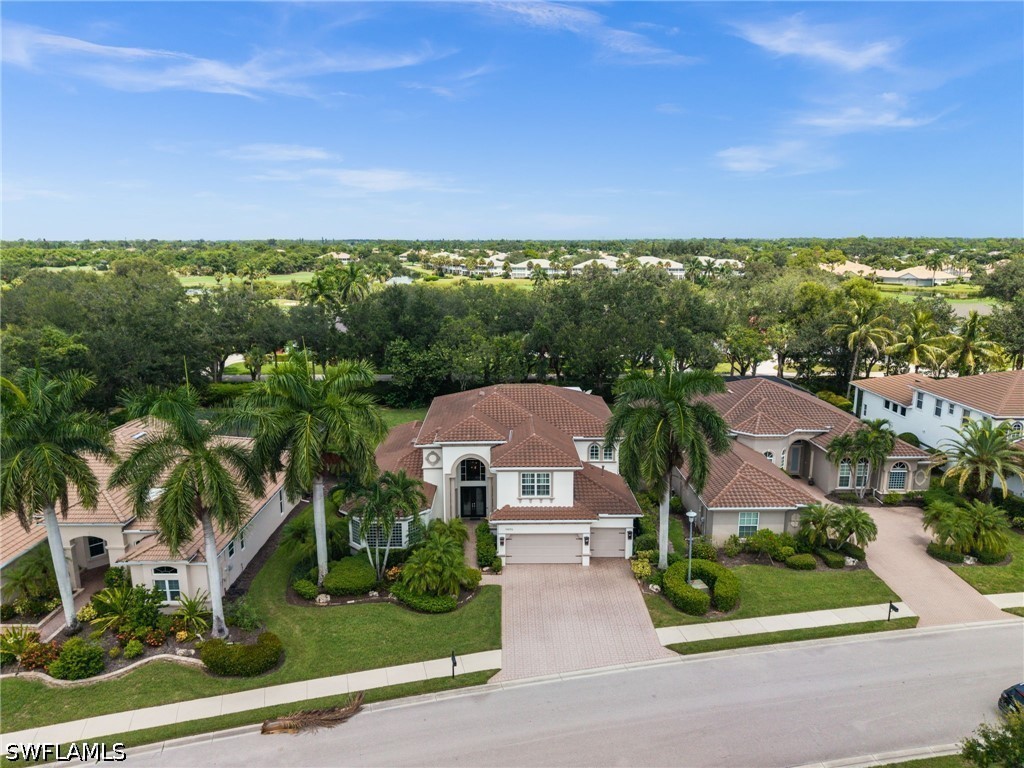 5 Bed SingleFamilyResidence for Sale in Belle Lago, photo 6