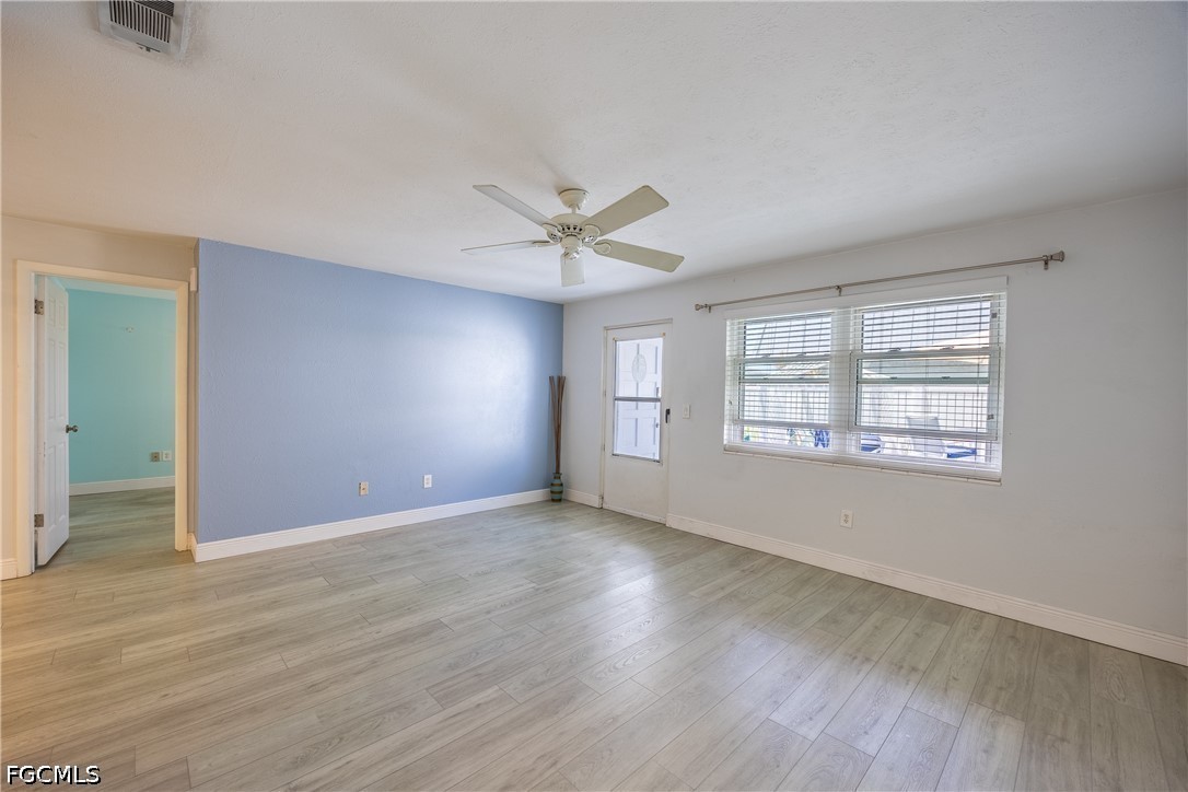 3 Bed Condominium for Sale in Regency Condo, photo 6