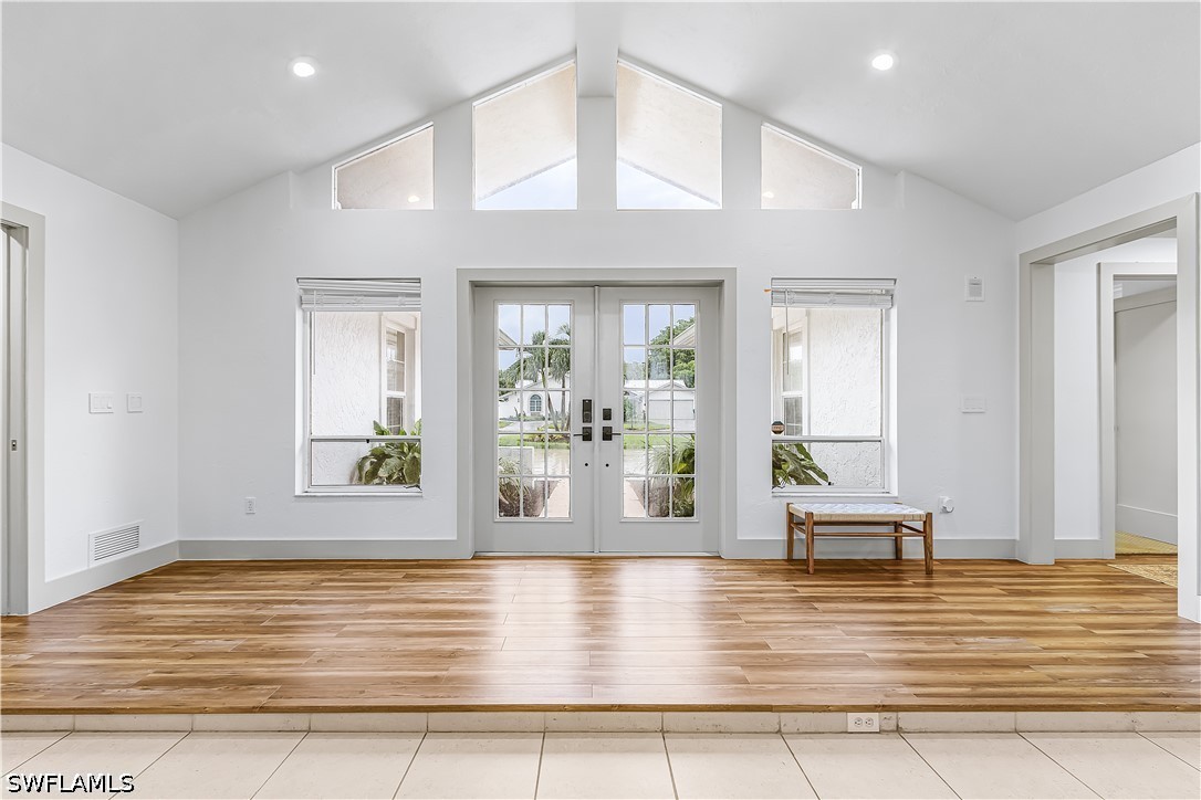 4 Bed Pool Home for Sale in Pinewoods, photo 6