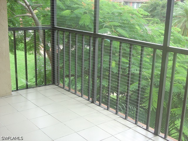 2 Bed Condominium for Sale in Sharondale, photo 6