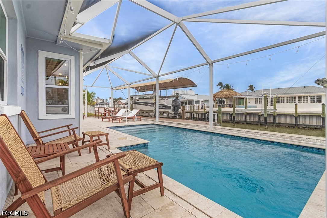 2 Bed Pool Home for Sale in Shell Mound Park, photo 6