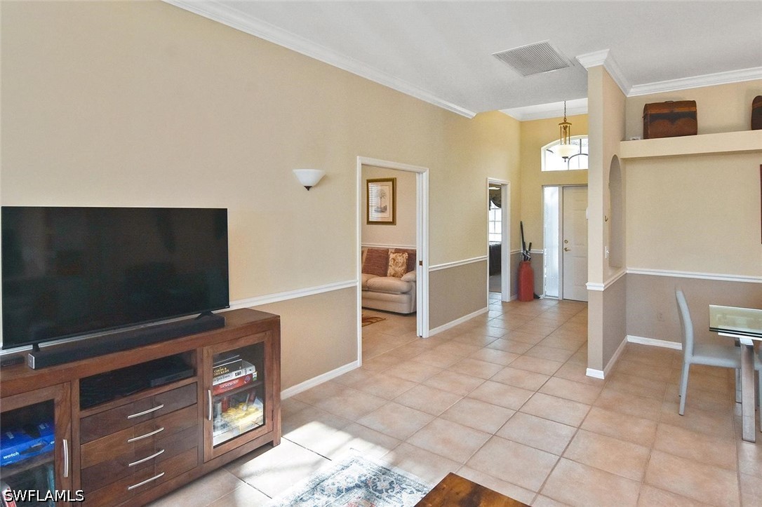 2 Bed Pool Home for Sale in Veranda, photo 6