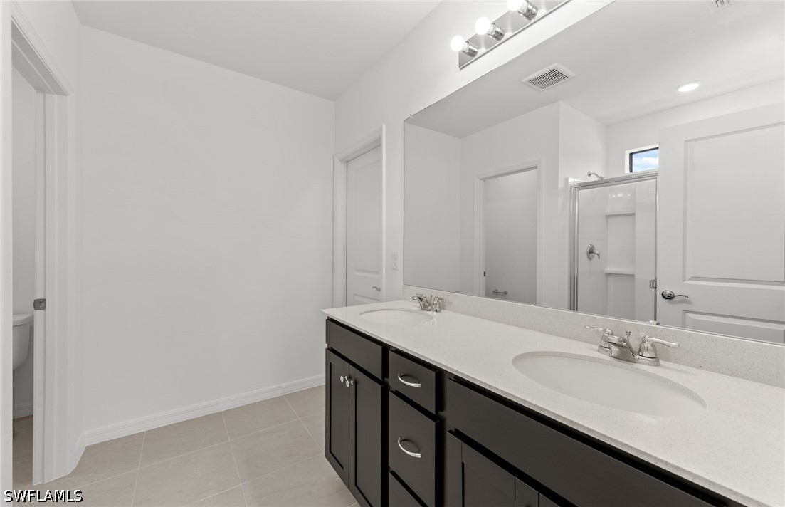 4 Bed SingleFamilyResidence for Sale in Whispering Lakes, photo 6
