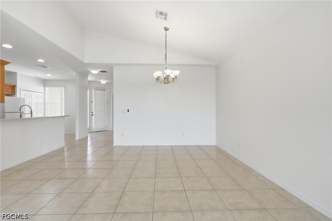 3 Bed Waterfront Home for Sale in Fort Myers, photo 6
