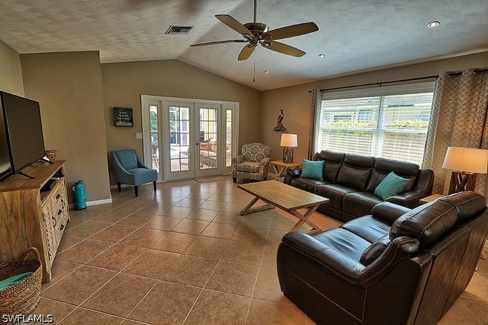 3 Bed Pool Home for Sale in Naples Park, photo 6