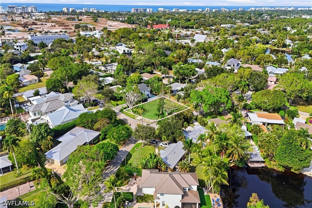 Residential for Sale in Lake Park, photo 6