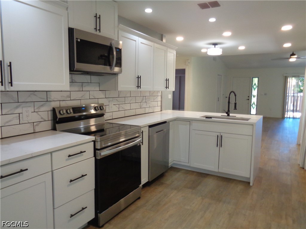 3 Bed SingleFamilyResidence for Sale in Royal Woods, photo 6