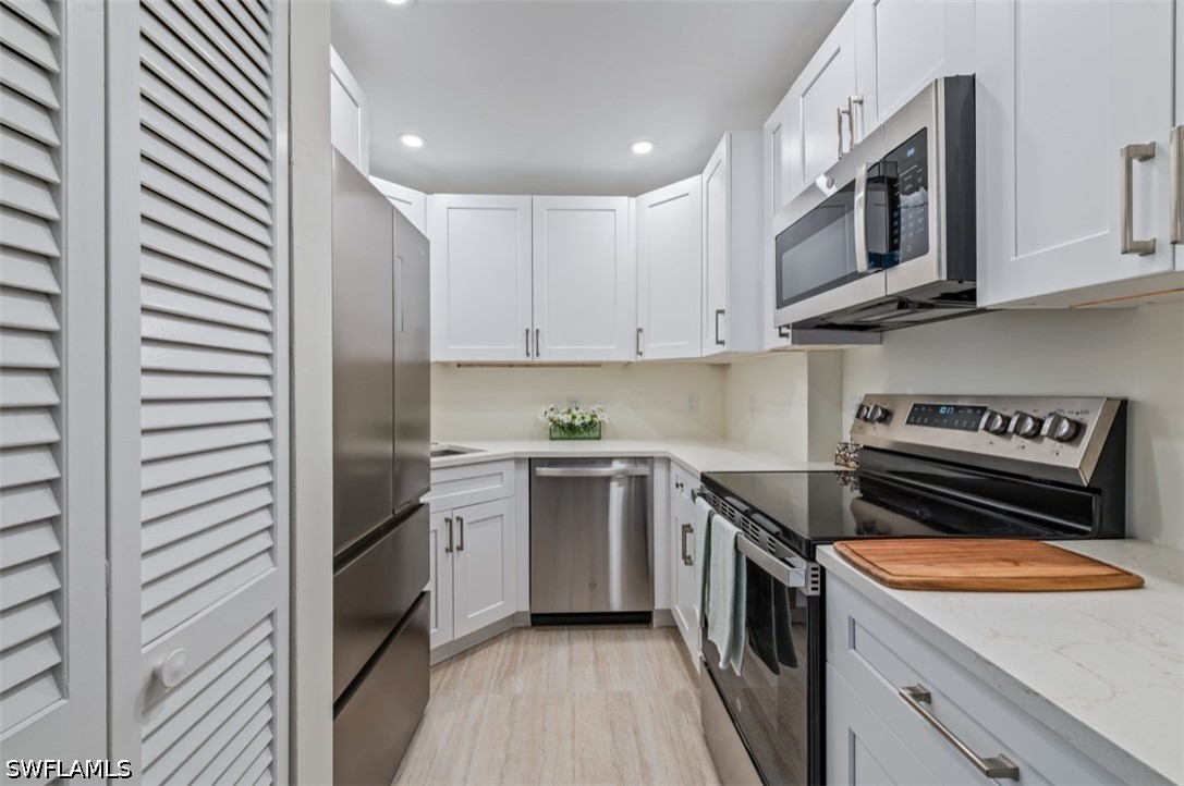 1 Bed Waterfront Home for Sale in Beacon House, photo 6