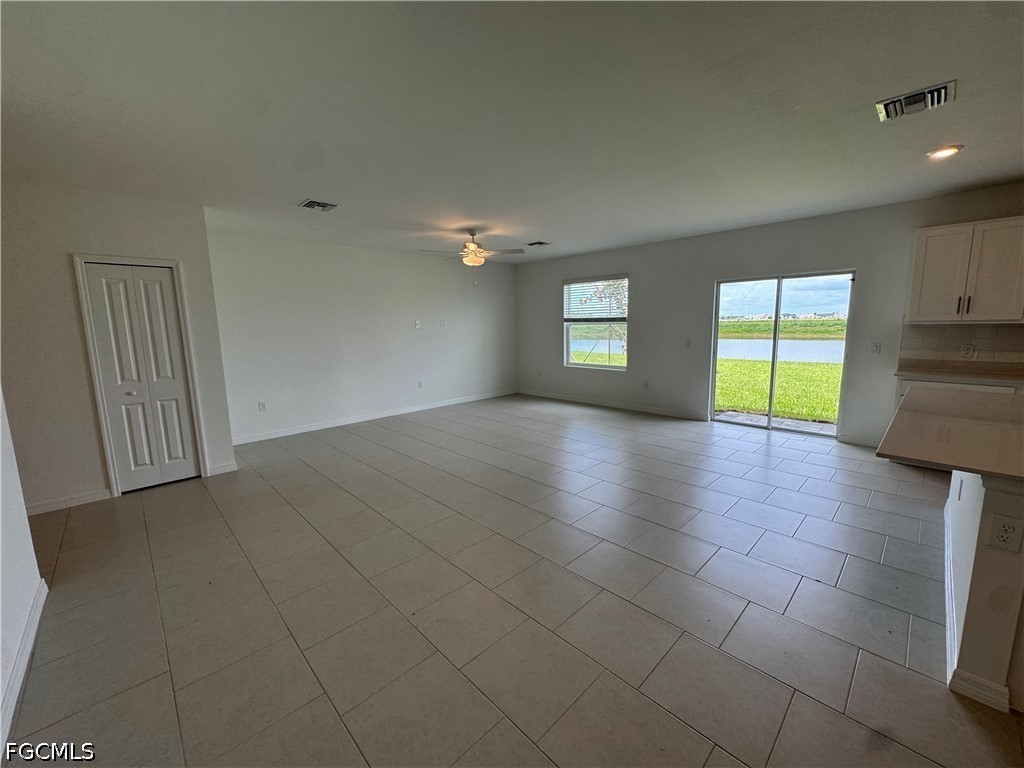 5 Bed Waterfront Home for Sale in Babcock, photo 6