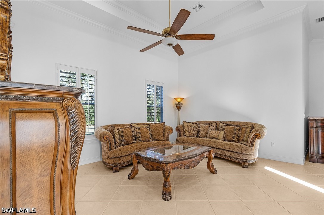 3 Bed Pool Home for Sale in Banyan Woods, photo 6