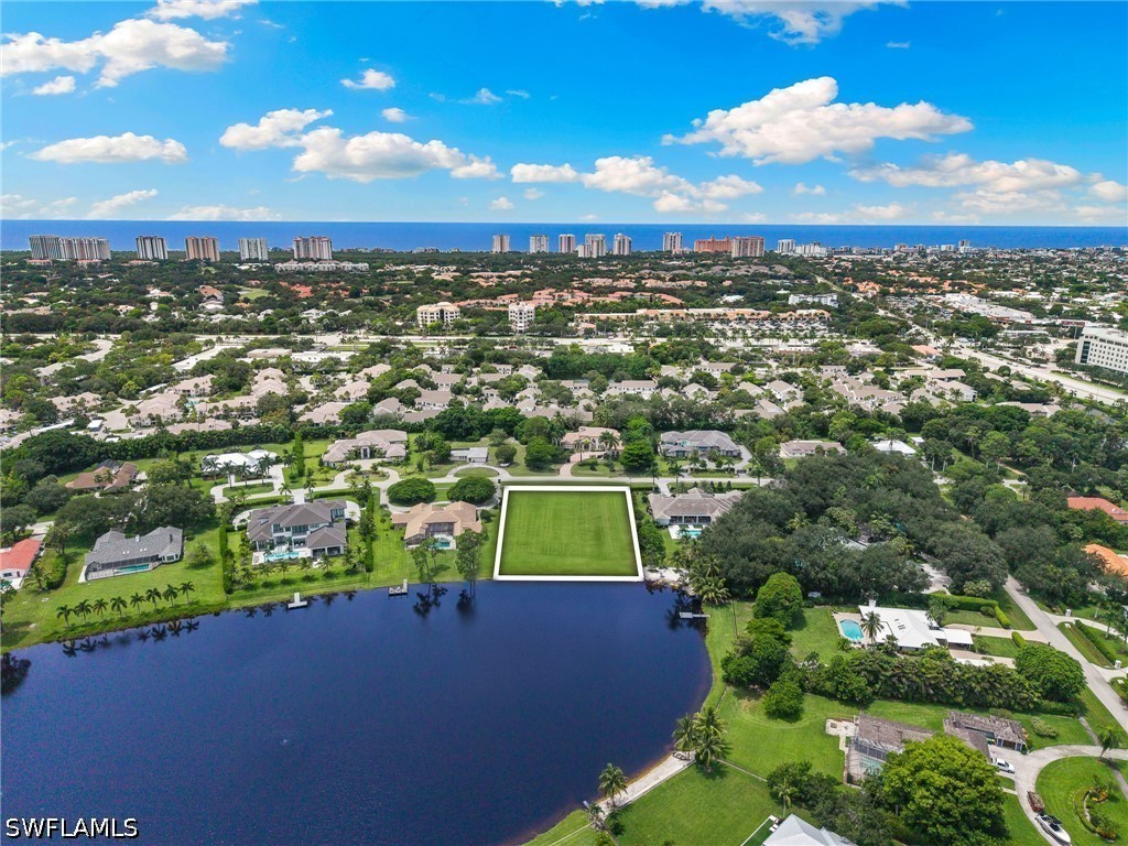 Waterfront Home for Sale in Naples, photo 6