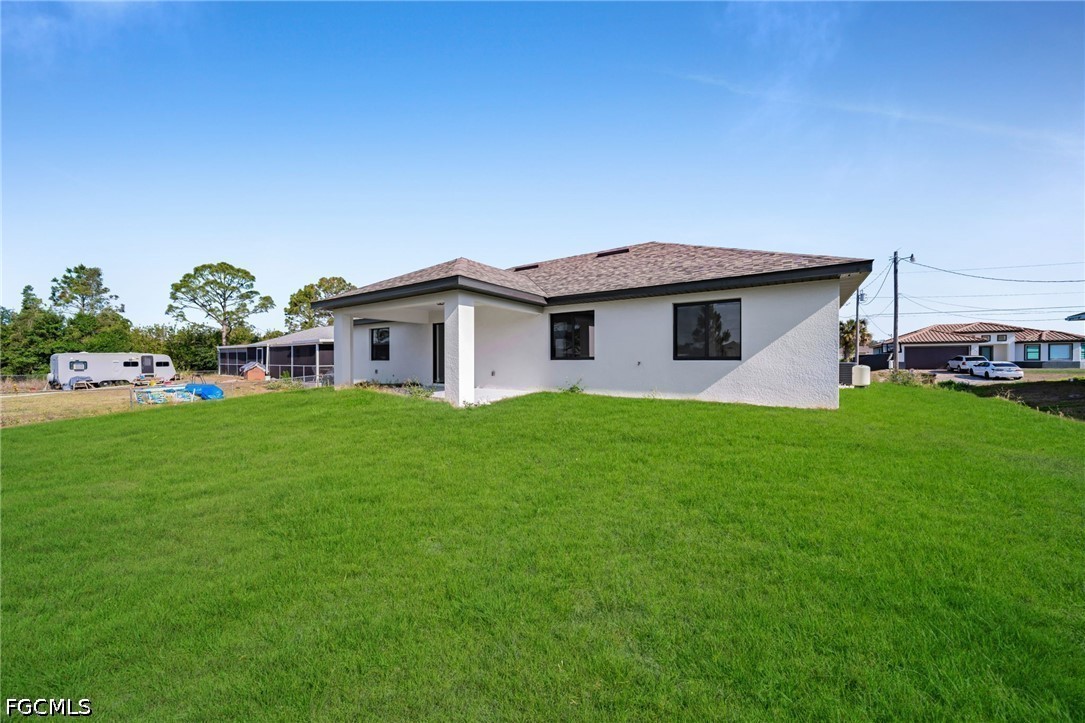 3 Bed SingleFamilyResidence for Sale in Lehigh Acres, photo 6
