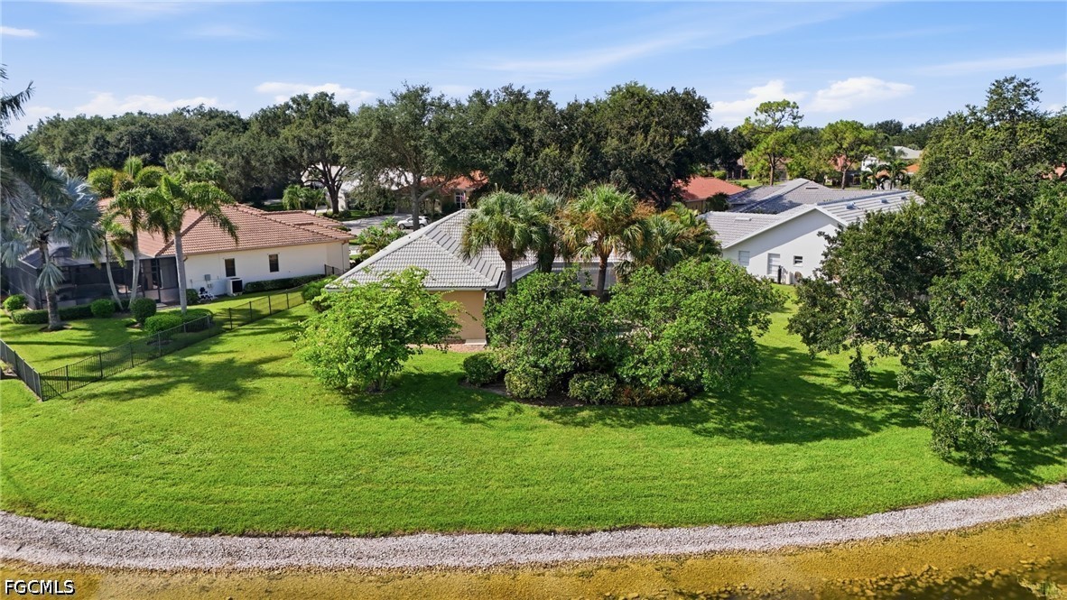 4 Bed Pool Home for Sale in Pinewood Lakes, photo 6