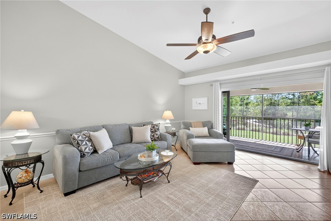 2 Bed Condominium for Sale in Naples, photo 6