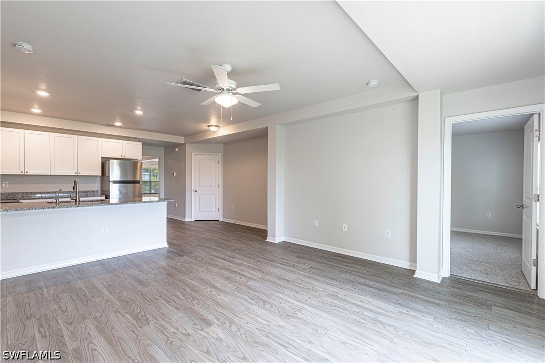 3 Bed SingleFamilyResidence for Sale in Cape Coral, photo 6
