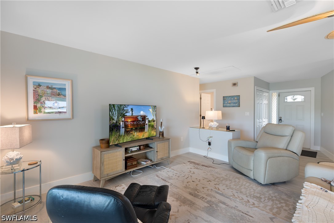 2 Bed Waterfront Home for Sale in Naples, photo 6